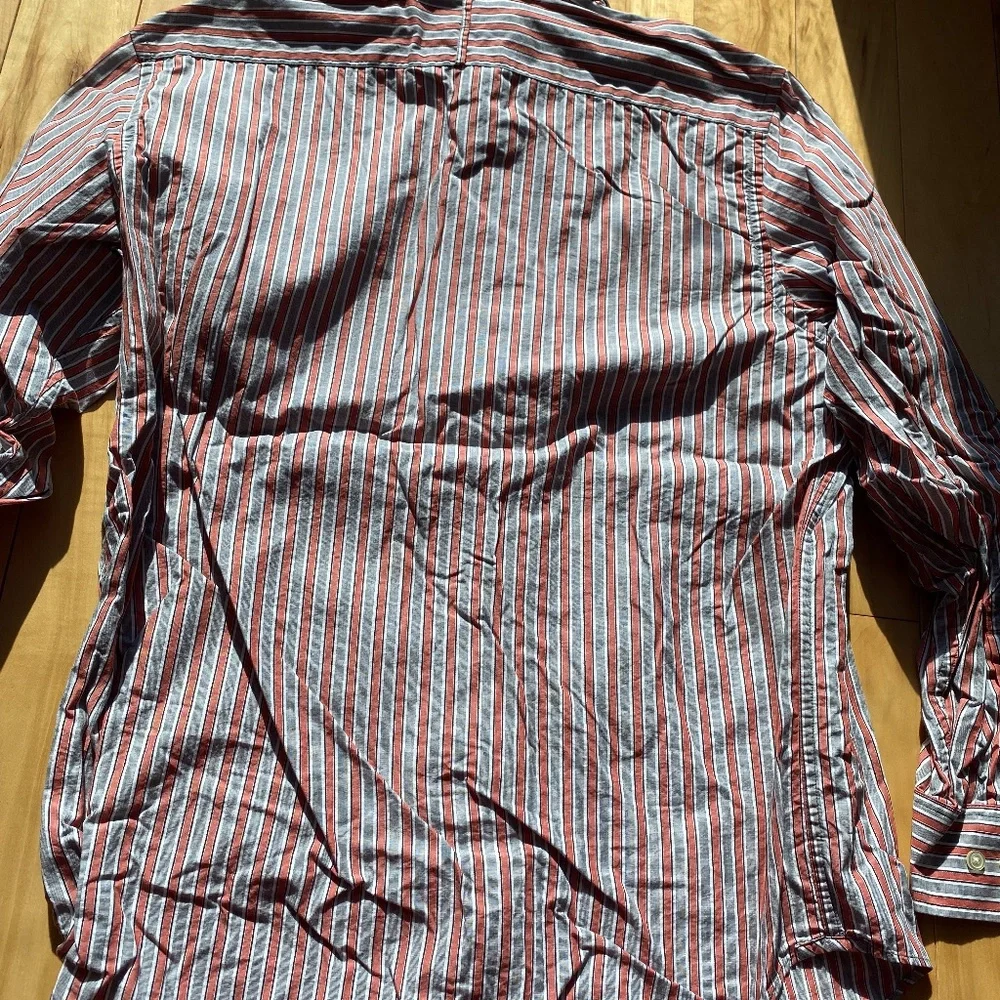 Banana Republic Mens Cotton LS Button Up Gray Brick Red Striped Shirt‎